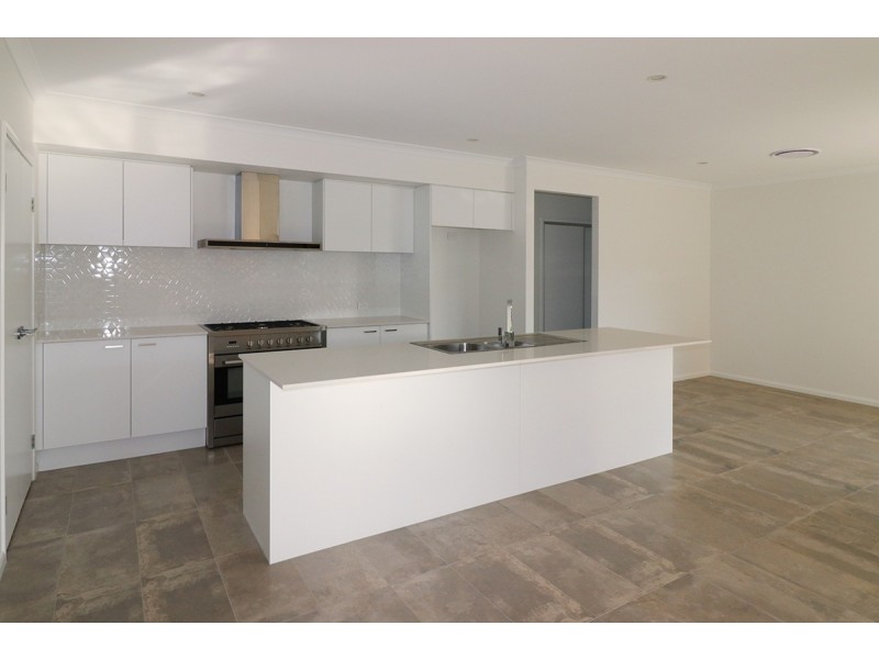 152 Bay Street, Cleveland QLD 4163