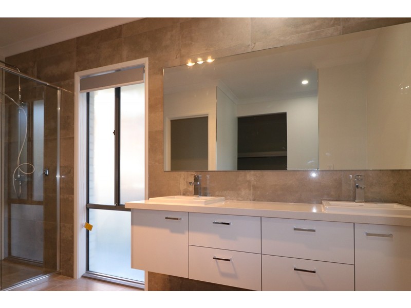 152 Bay Street, Cleveland QLD 4163