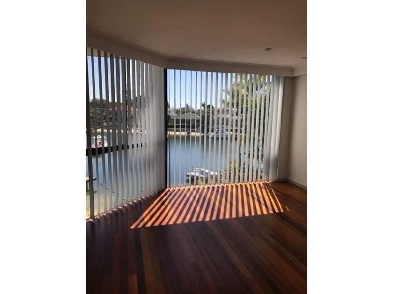 111A Amalfi Drive, Surfers Paradise QLD 4217