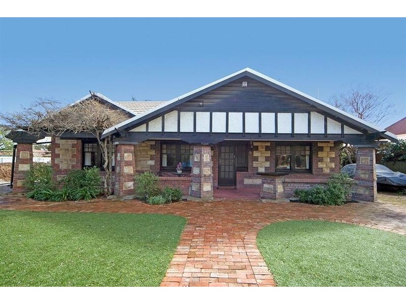 8 Alexander Avenue, Ashford SA 5035