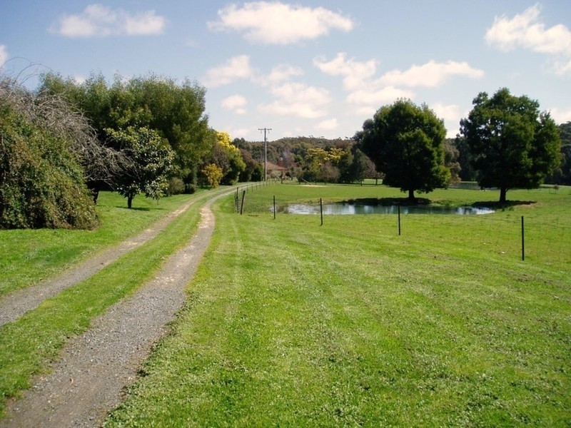 711 Bungaree Creswick Road, Wattle Flat VIC 3352