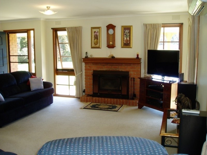 711 Bungaree Creswick Road, Wattle Flat VIC 3352