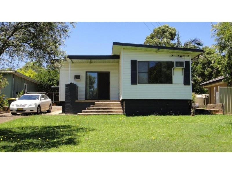 2 Harpur Place, Lalor Park NSW 2147