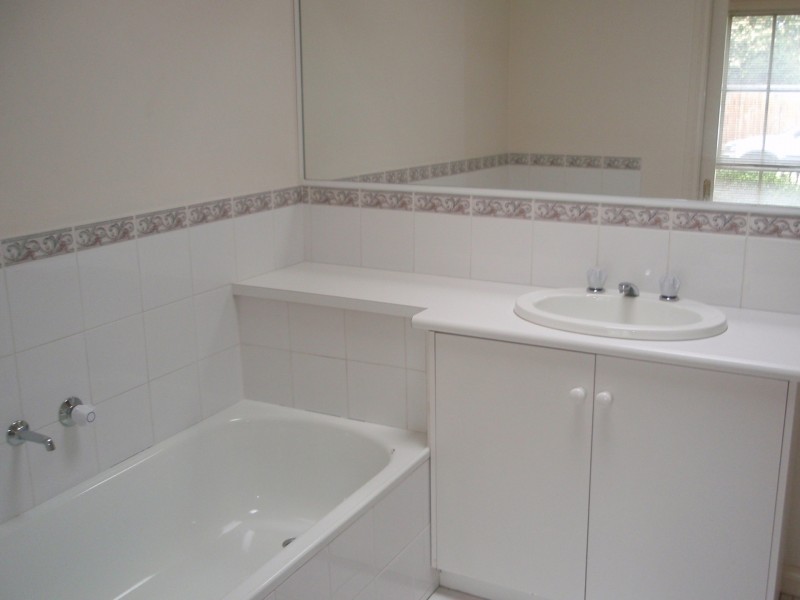 13 Renfrew Street, Blackburn North VIC 3130