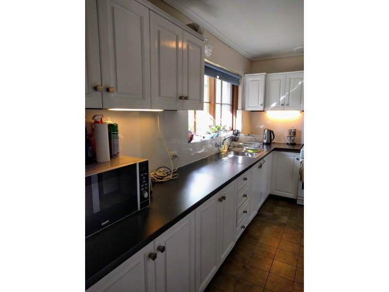 12 Avenue Road, Cumberland Park SA 5041