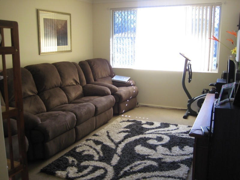 12 Cobham Way, Camillo WA 6111