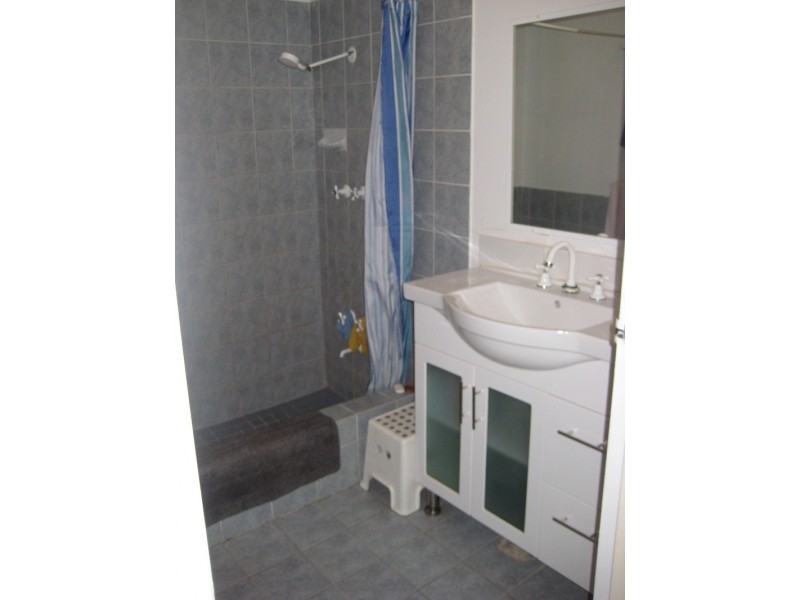 12 Cobham Way, Camillo WA 6111