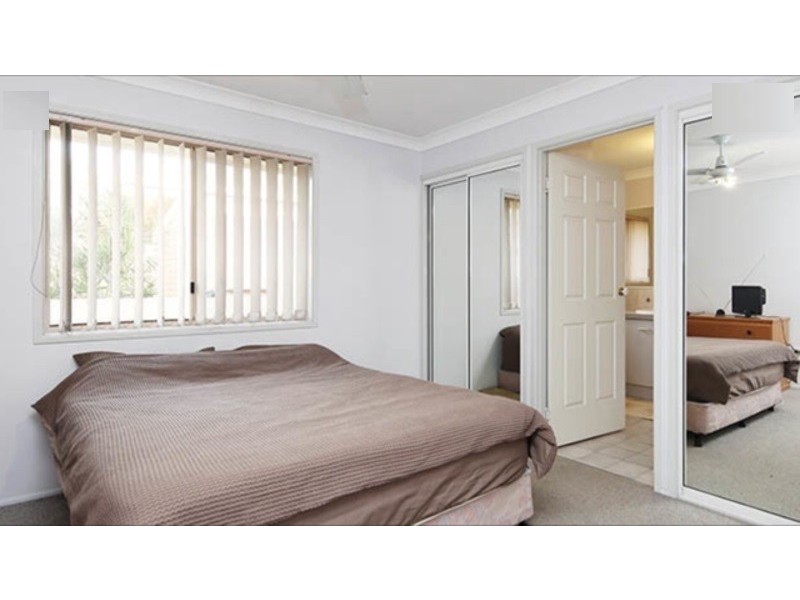 2/21 Kingston Way, Raceview QLD 4305