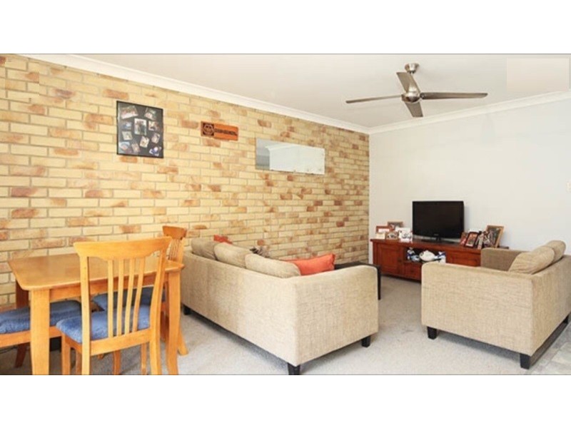 2/21 Kingston Way, Raceview QLD 4305