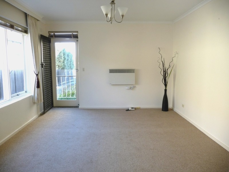 5/73 Collins St, Thornbury VIC 3071