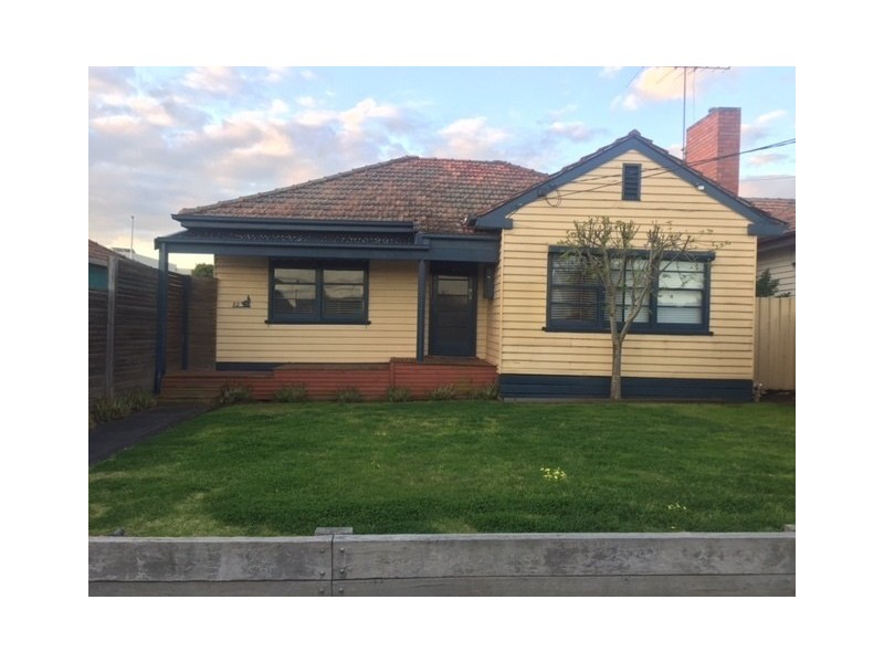 32 Nolan Street, Niddrie VIC 3042