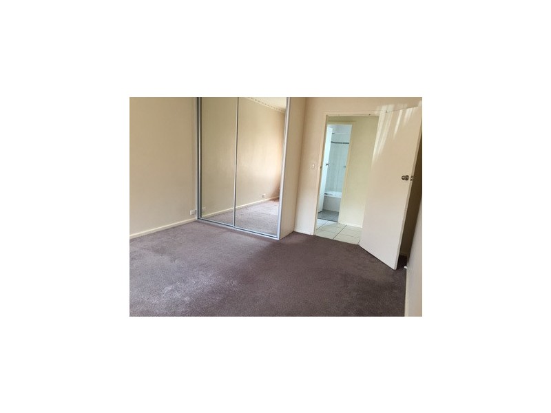 U3/2-4 Romford Street, West Hindmarsh SA 5007