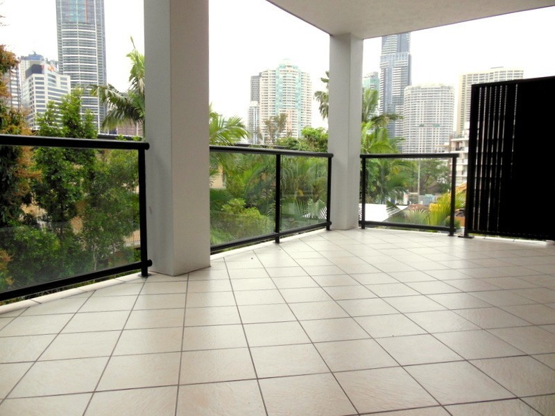35/161 Main Street, Kangaroo Point QLD 4169