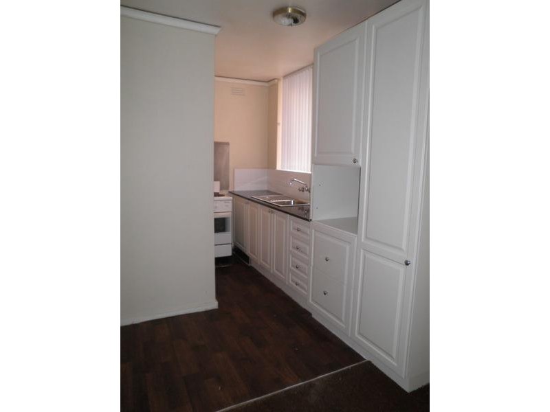 3/17 Empire Street, Footscray VIC 3011