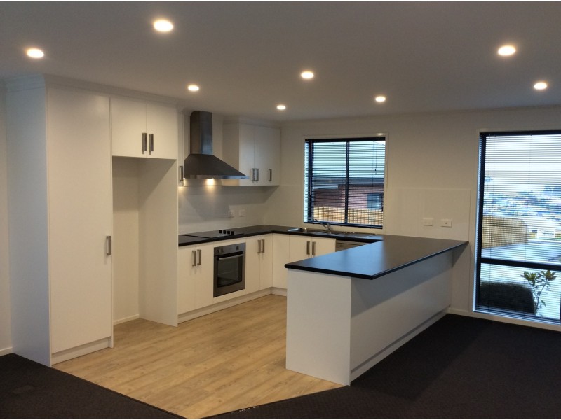 2/35 Horizon Drive, Sorell TAS 7172