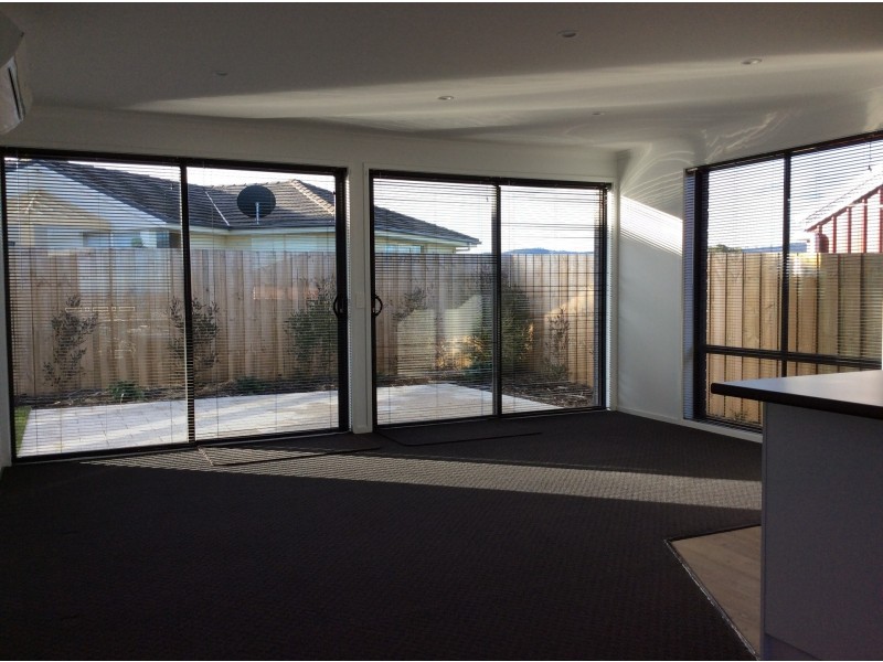 2/35 Horizon Drive, Sorell TAS 7172