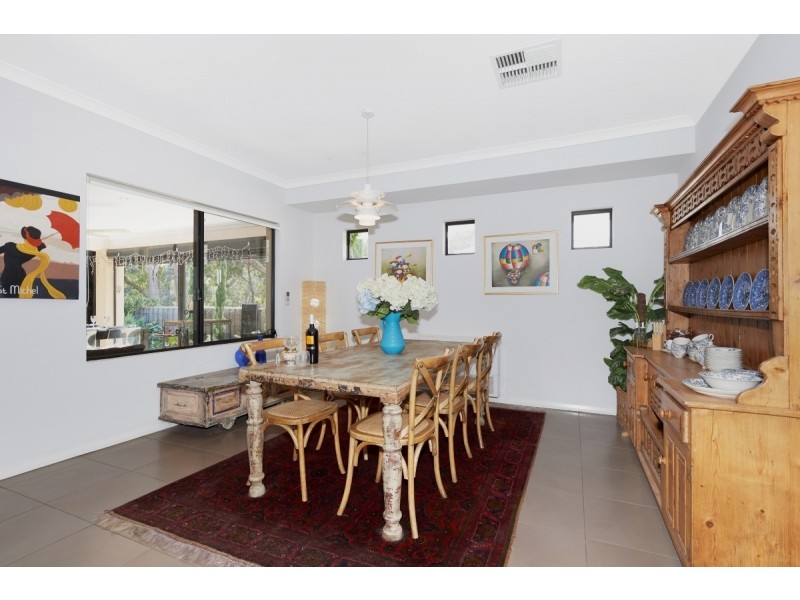 1 Summer Drive, Dawesville WA 6211