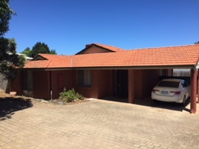 77B Welwyn Avenue, Salter Point WA 6152