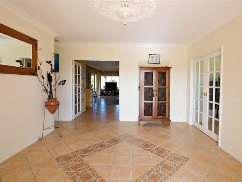 18 Blackbutt Grove, Gabbadah WA 6041