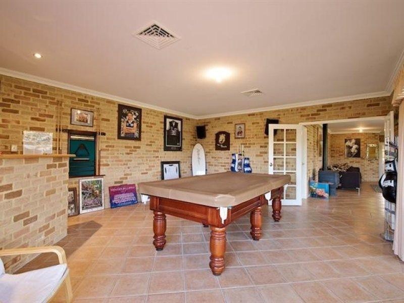 18 Blackbutt Grove, Gabbadah WA 6041