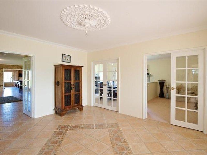 18 Blackbutt Grove, Gabbadah WA 6041