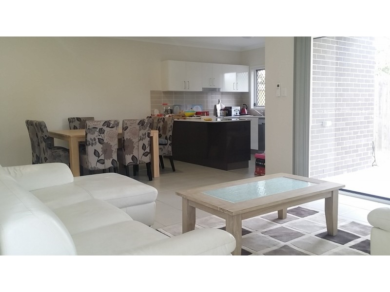 28 Careel Close, Helensvale QLD 4212