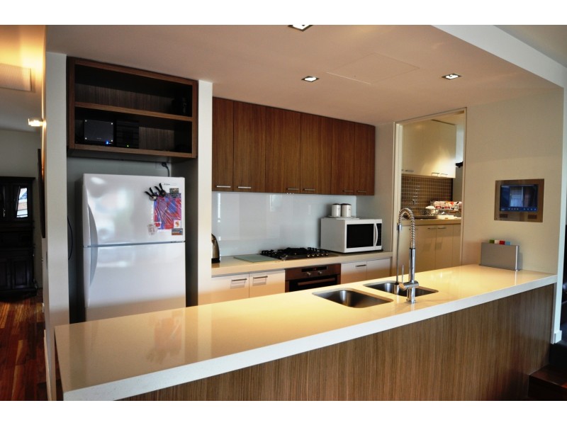 220 Esplanade, Brighton VIC 3186