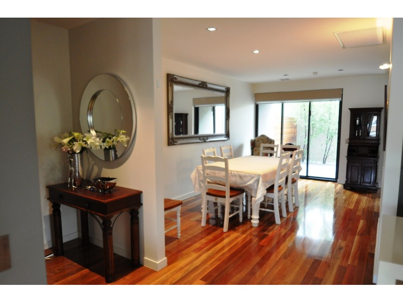 220 Esplanade, Brighton VIC 3186
