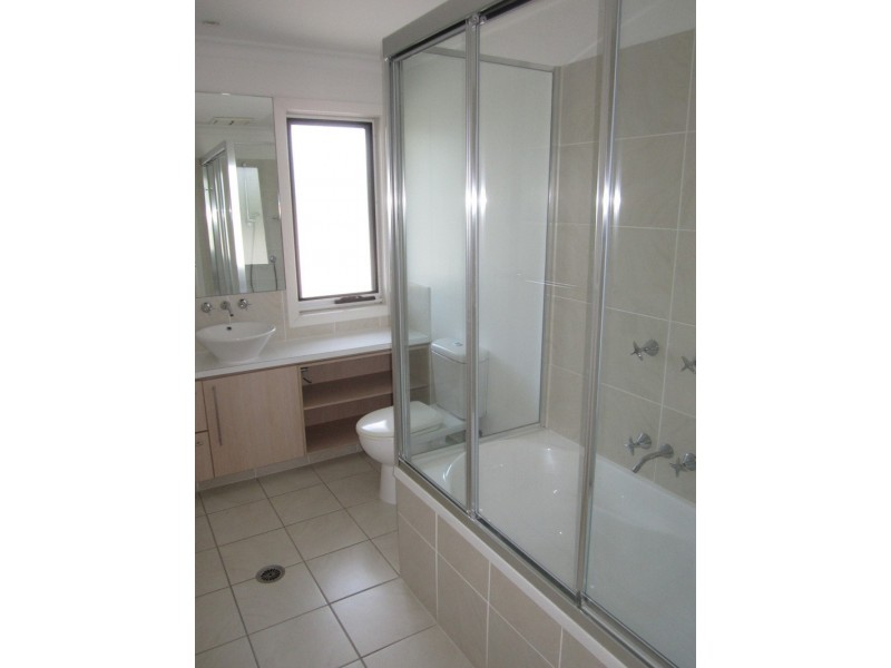 64/80 McIntyre Street, Hendra QLD 4011