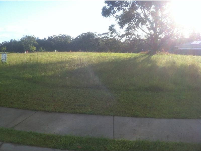 5 Seachange Crescent, Moonee Beach NSW 2450