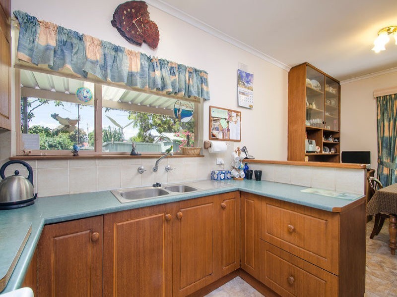 6 Nicholas Road, Marion SA 5043