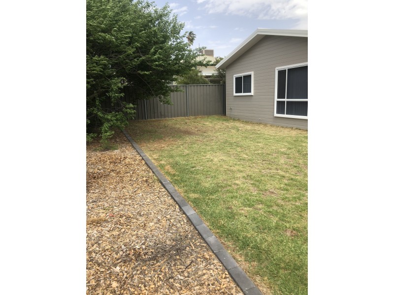 1A Naman Street, Dubbo NSW 2830