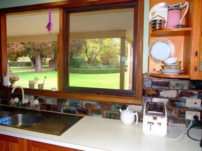 1105 Jacksons Track, Jindivick VIC 3818