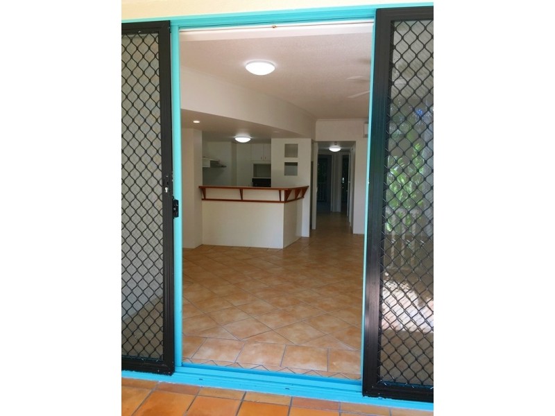 8/65 Vasey Esplanade, Trinity Beach QLD 4879