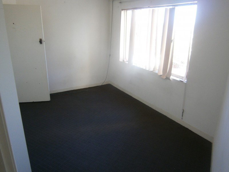 4/43 Kinsella Street, Joondanna WA 6060