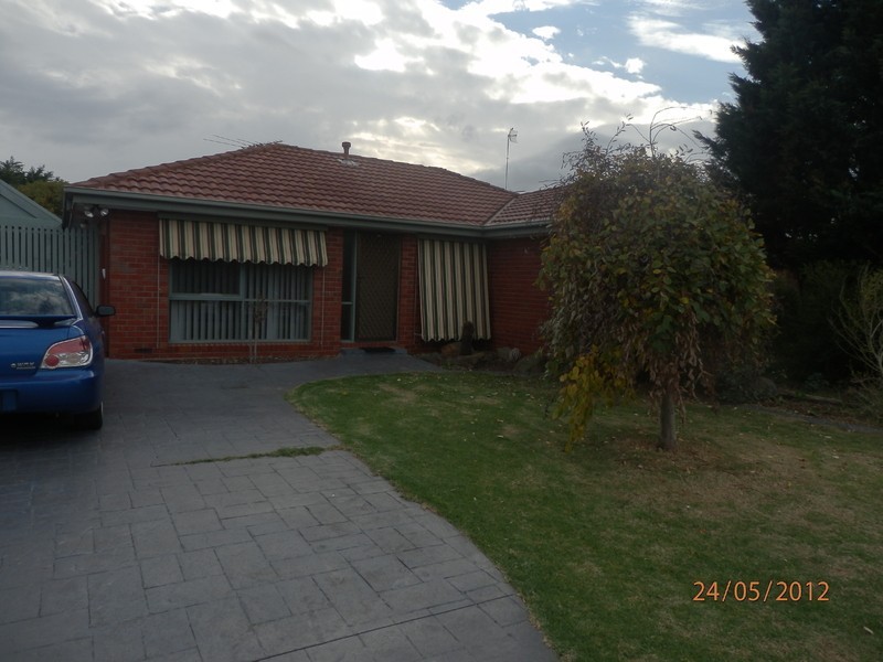 2 Lena court, Hoppers Crossing VIC 3029