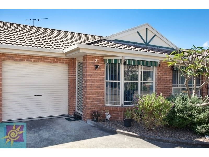 2/5 Benjamin Lee Drive, Raymond Terrace NSW 2324