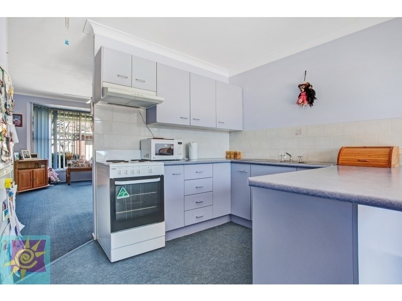 2/5 Benjamin Lee Drive, Raymond Terrace NSW 2324