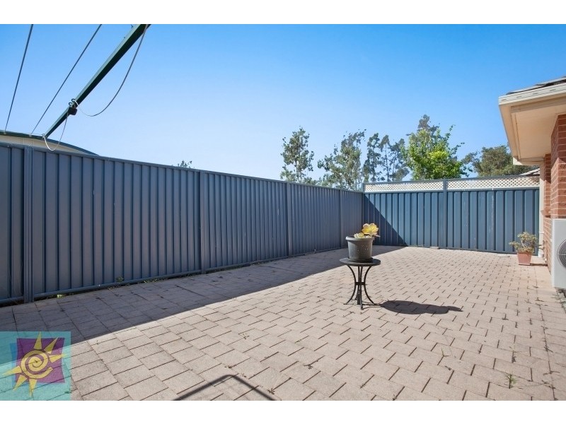 2/5 Benjamin Lee Drive, Raymond Terrace NSW 2324