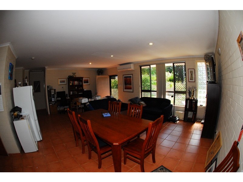 2/6 Frangipani Court, Kununurra WA 6743