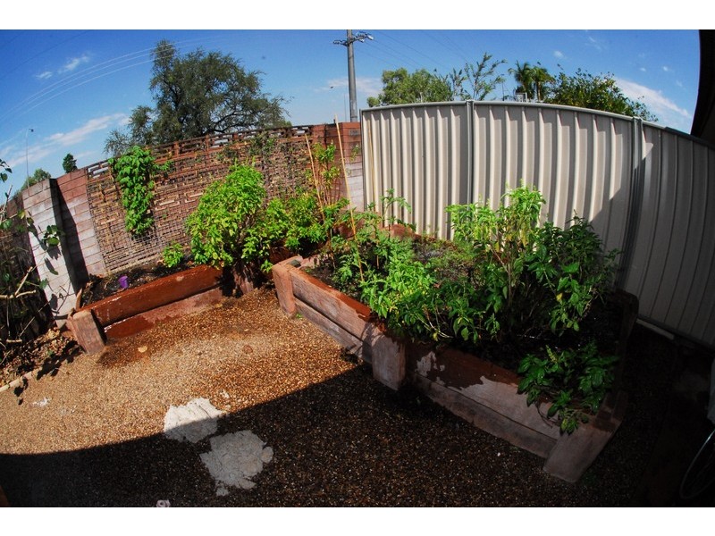 2/6 Frangipani Court, Kununurra WA 6743