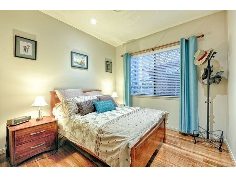 1/2 Cedar Court, Burleigh Heads QLD 4220