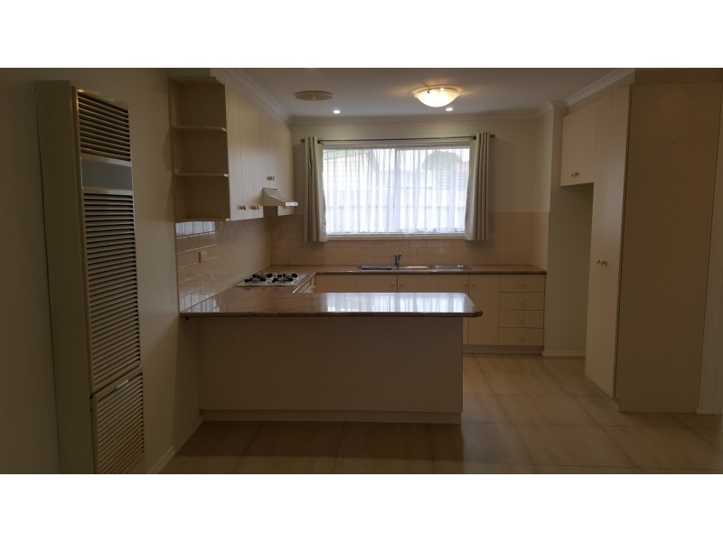 2A Irvine Street, Pascoe Vale VIC 3044