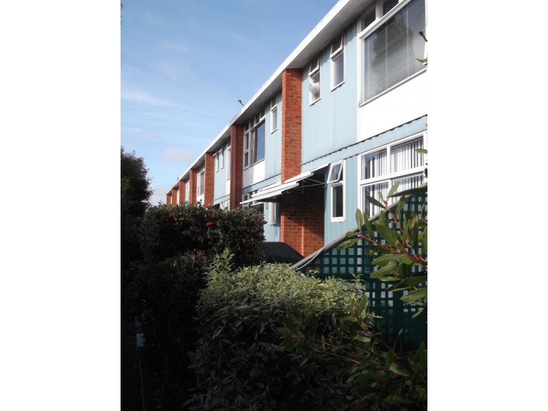 2/1 Percy, Devonport TAS 7310