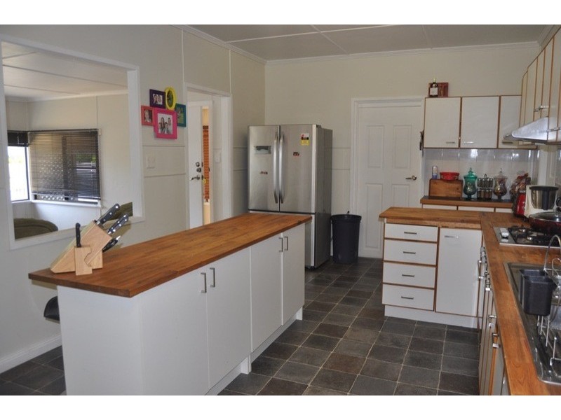 63 Bannister Street, South Mackay QLD 4740