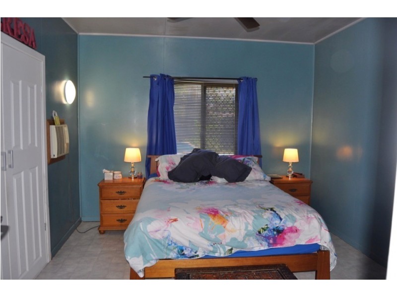 63 Bannister Street, South Mackay QLD 4740