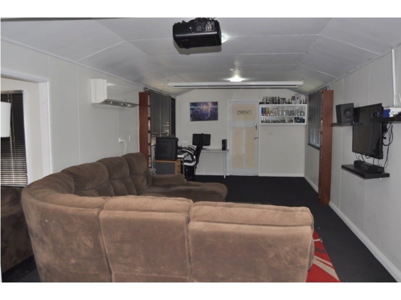 63 Bannister Street, South Mackay QLD 4740