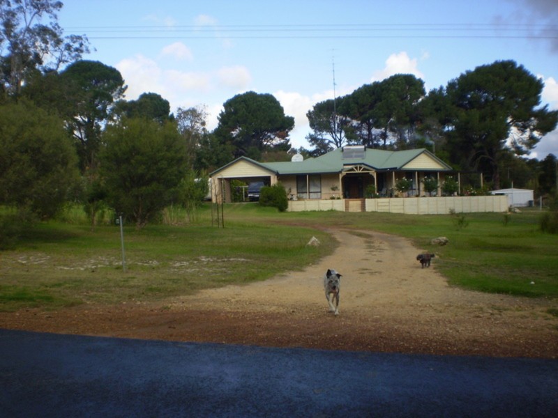 173 Riverdale Rd, Cookernup WA 6220