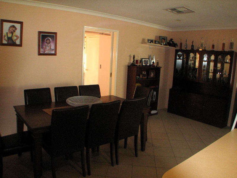 3 Aroona Way, Maddington WA 6109