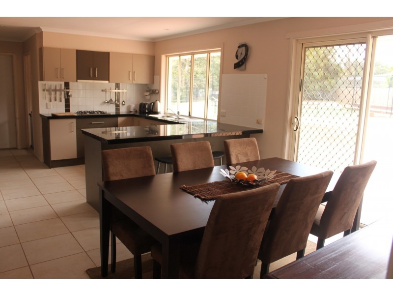 7 Todman Drive, Mudgeeraba QLD 4213
